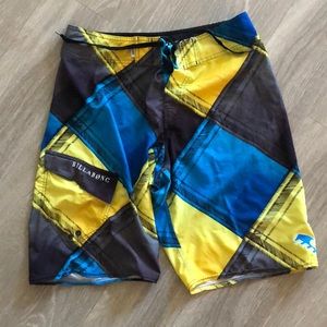 Men’s Billabong (32) Board Shorts 🩳
